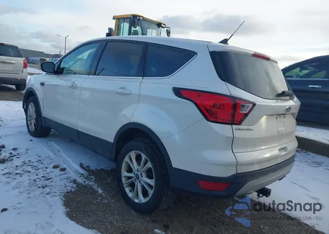 2019 Ford Escape Se z USA, uszkodzony, nr VIN 1FMCU9GD5KUA33744